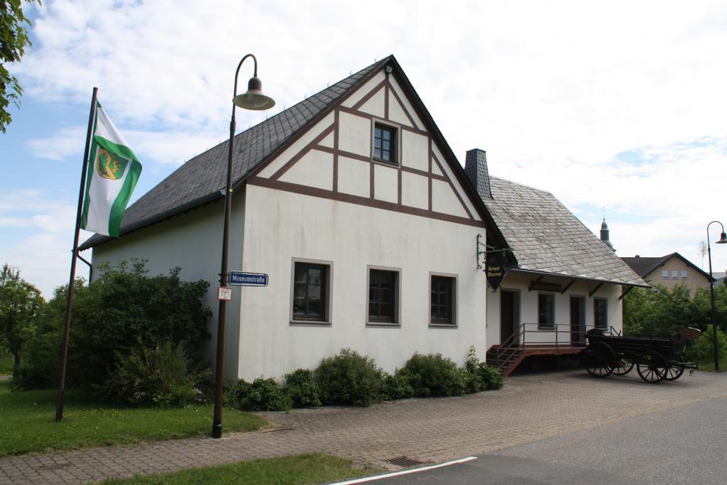 Ferienwohnung Haus Buchholz Liesenich Exterior foto